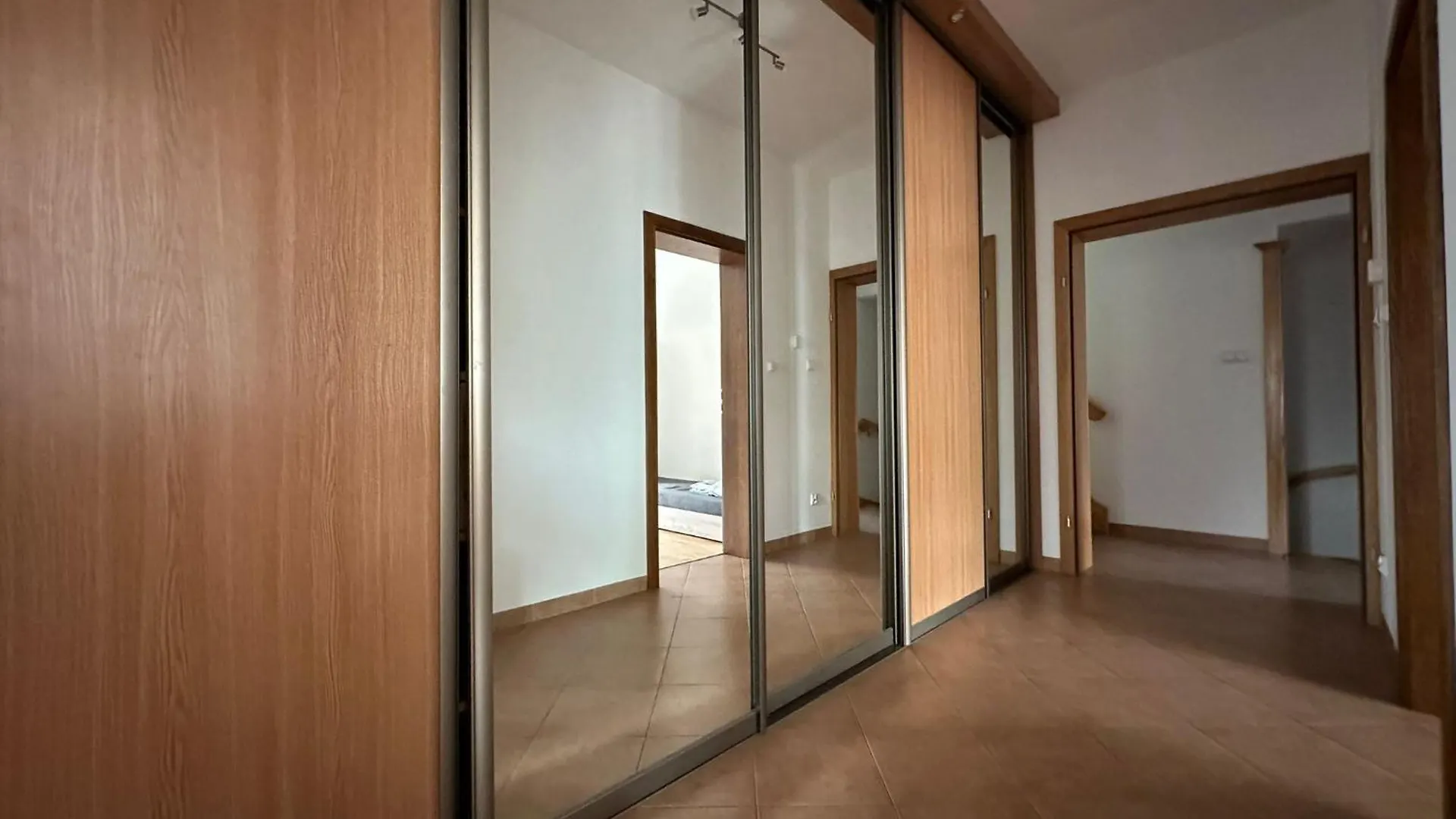 Shiba Room Gdansk 0*,  Poland